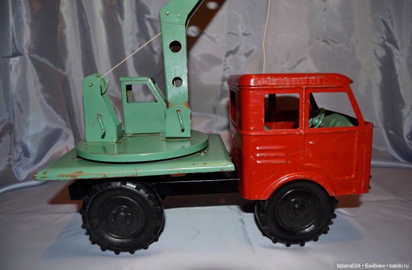 История Волгоградского завода металлопластмассовой игрушки