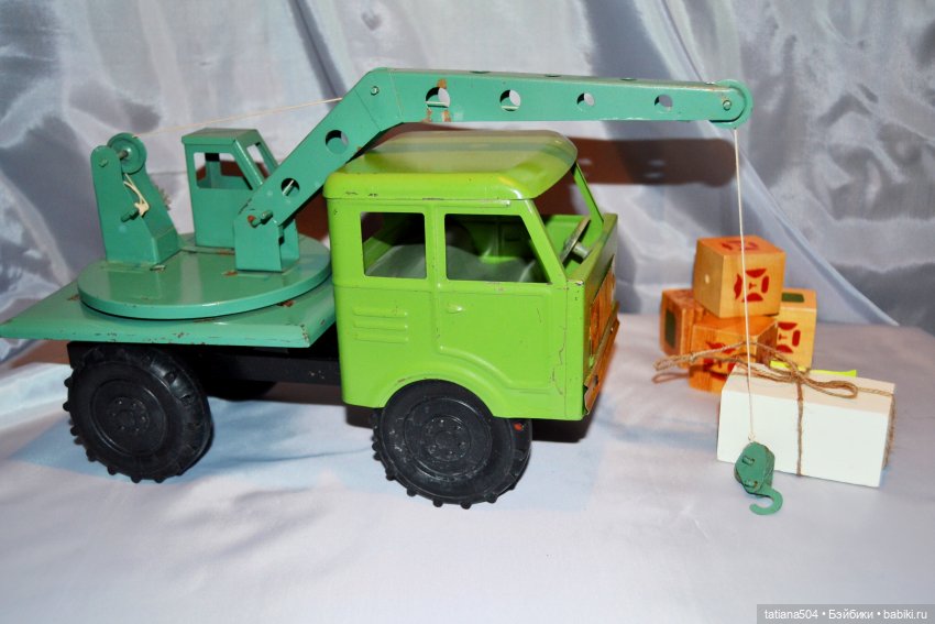 История Волгоградского завода металлопластмассовой игрушки