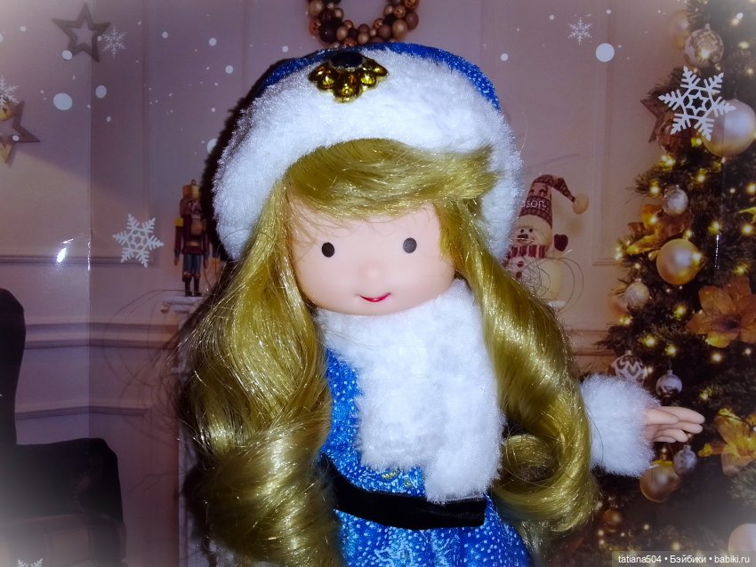 Рождество, красный Кардинал и малышка Петси