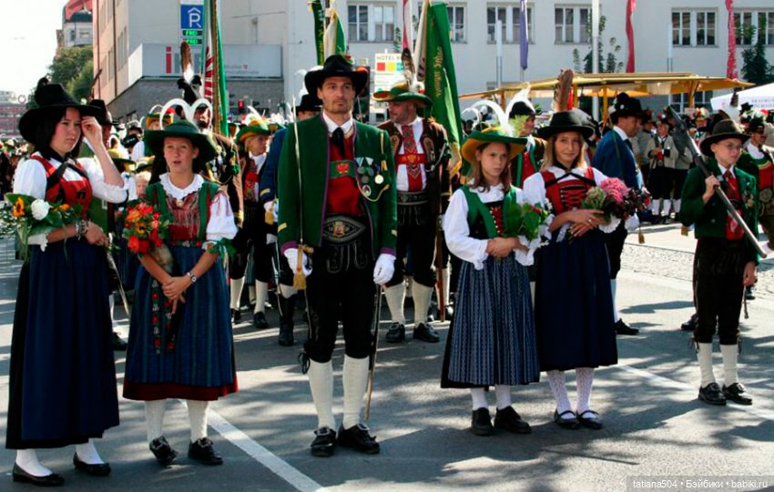 Тирольский национальный костюм: история и образы в мире кукол. Австрия