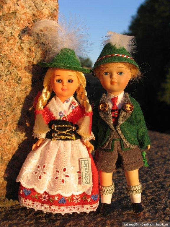 Тирольский национальный костюм: история и образы в мире кукол. Австрия