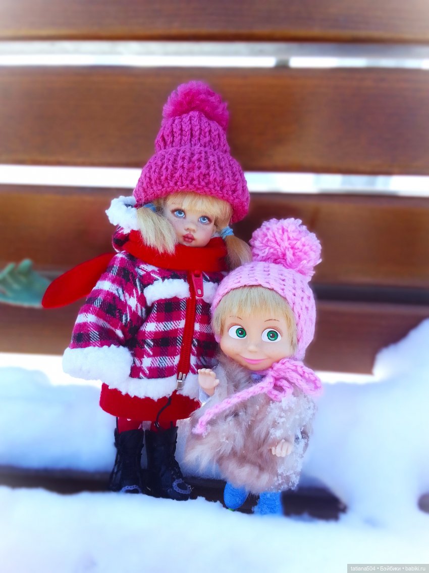 Как с нами февраль прощался, гуляли с Аришой и Машей