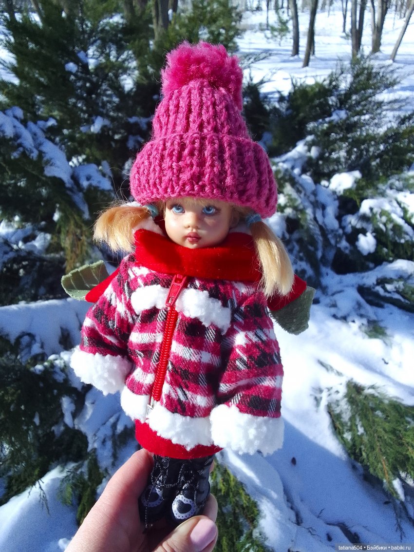 Как с нами февраль прощался, гуляли с Аришой и Машей