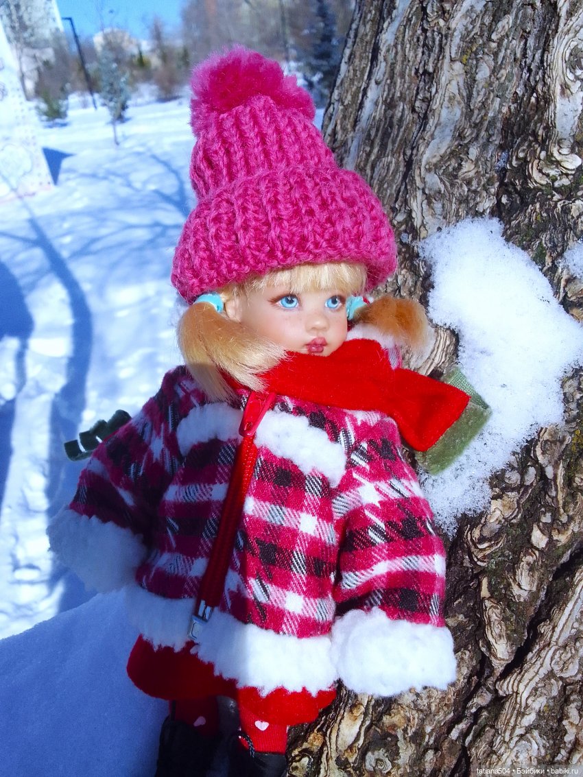 Как с нами февраль прощался, гуляли с Аришой и Машей