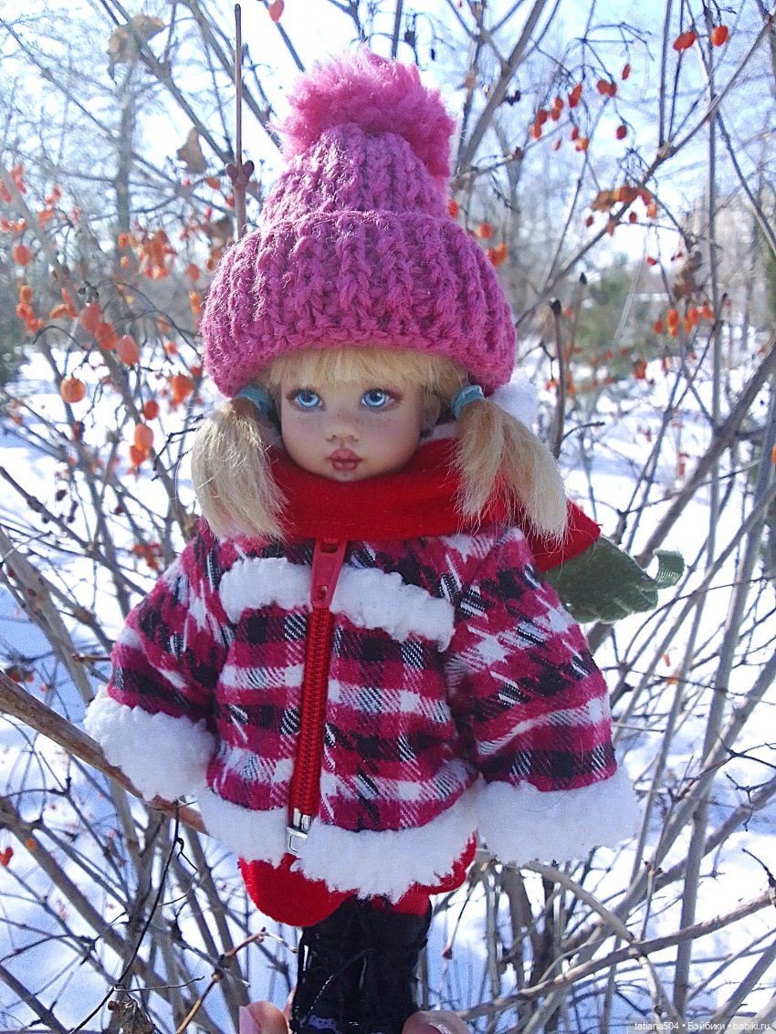 Как с нами февраль прощался, гуляли с Аришой и Машей