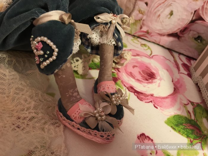 Будуарная авторская кукла из полимерной глины (фото 5)