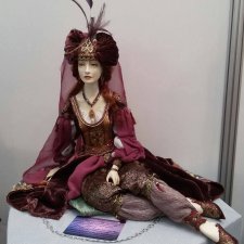 Хочу познакомить вас с ещё одной куклой моей работы. Роксолана. Фарфор