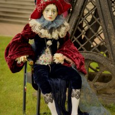 Новая фарфоровая кукла Паяц