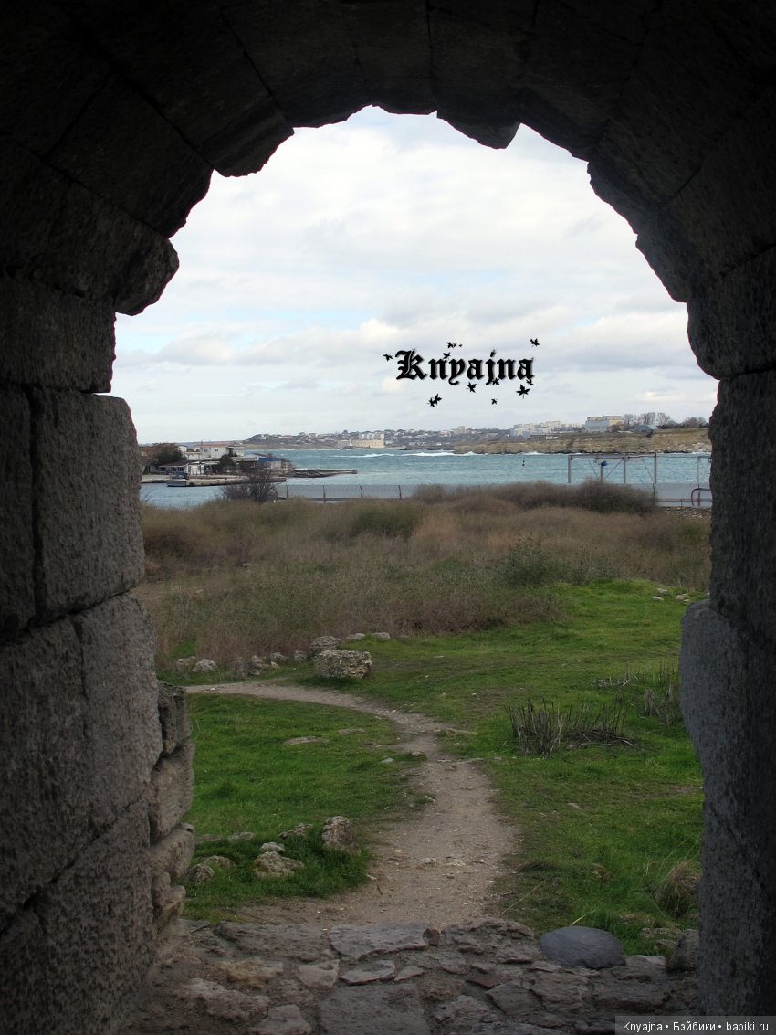 Посещение Херсонеса Таврического (Корсуни) или прогулка Матильды в V до н. э