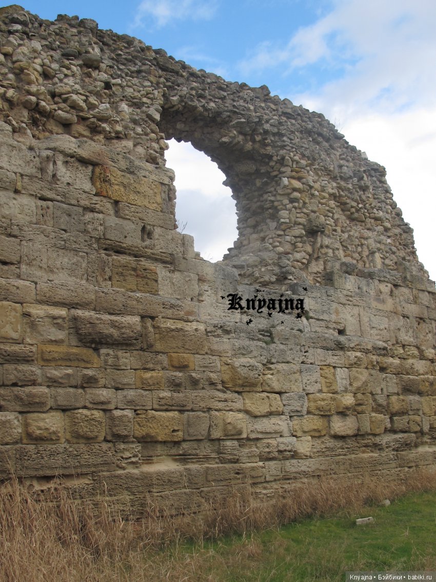 Посещение Херсонеса Таврического (Корсуни) или прогулка Матильды в V до н. э