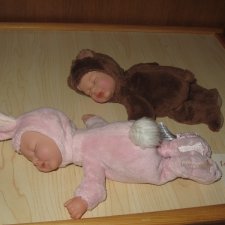 Сплюшки мишка и зайчик оригинал (Младенцы от Anne Geddes)