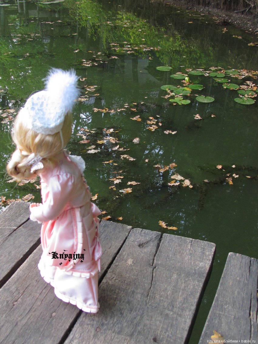 Нежная застенчивая школьница времен Нового Света. Амелия A Girl for All Time