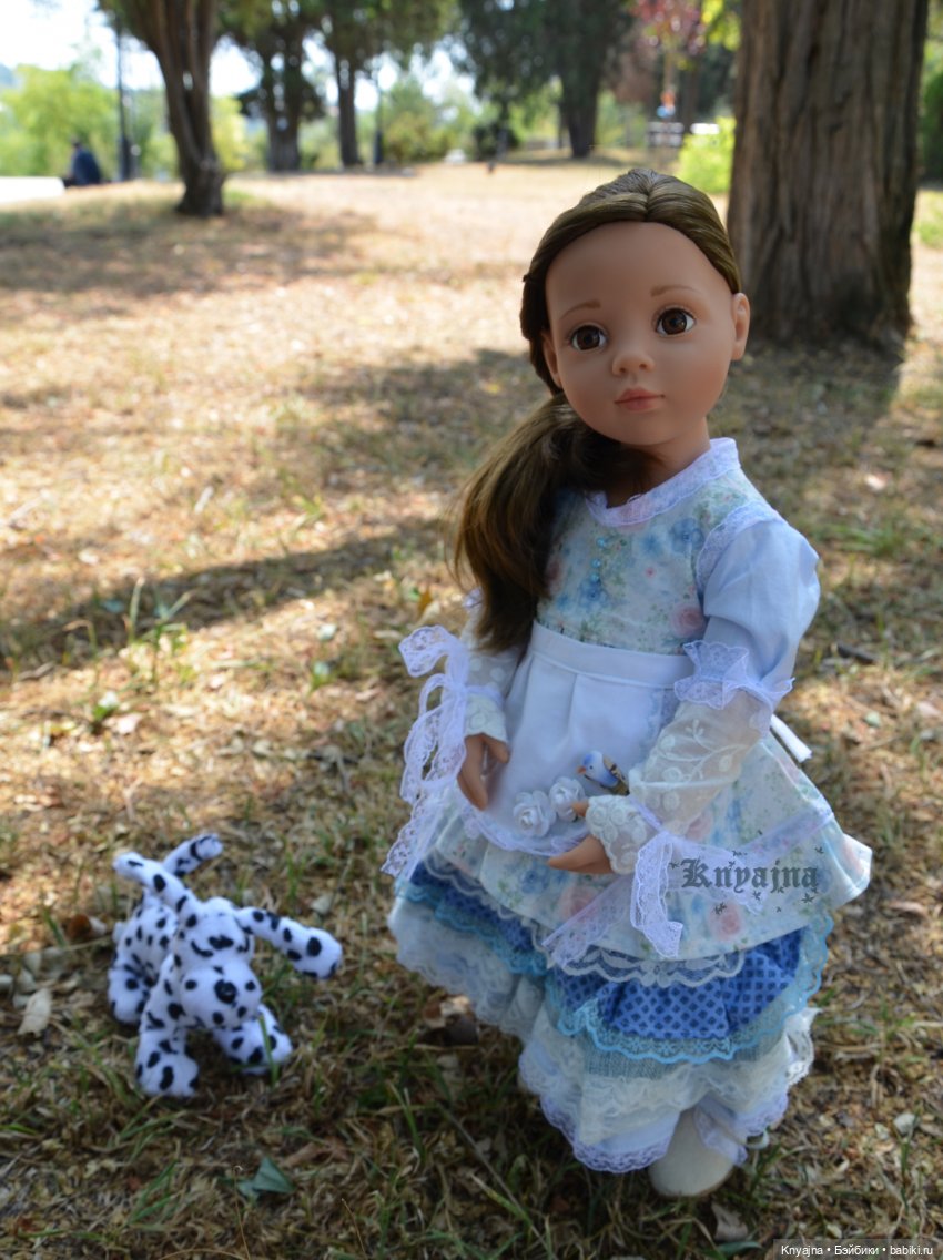 Очаровательная Софи в позднем теплом, сладком августе или девочка с корзиной белья | Бэйбики Очаровательная Софи в позднем теплом, сладком августе или девочка с корзиной белья