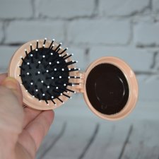 Фирменная расческа-зеркало от Паола Рейна