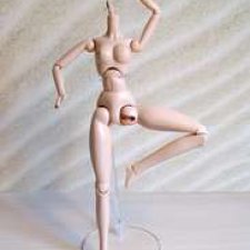 Сравнение разных видов кукольных тел формата 1/6