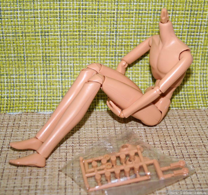 Обзор мужского тела Volks NEW-EB N (фото 5)