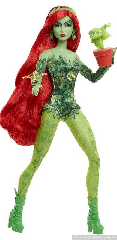 Кукольные итоги 2025 г — Коллекции игровых кукол (Playline): фото полок (фото 10)