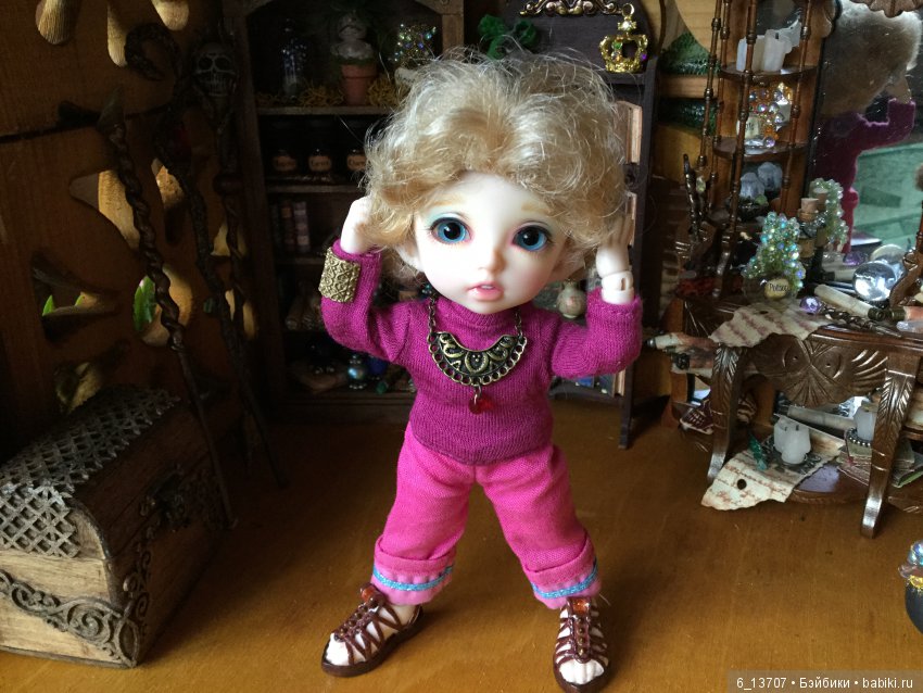 Джуди находит дом, спрятанный магией, и подвергается тёмным заклятиям | Бэйбики Джуди находит дом, спрятанный магией, и подвергается тёмным заклятиям