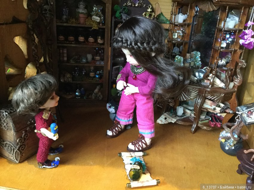 Джуди находит дом, спрятанный магией, и подвергается тёмным заклятиям | Бэйбики Джуди находит дом, спрятанный магией, и подвергается тёмным заклятиям