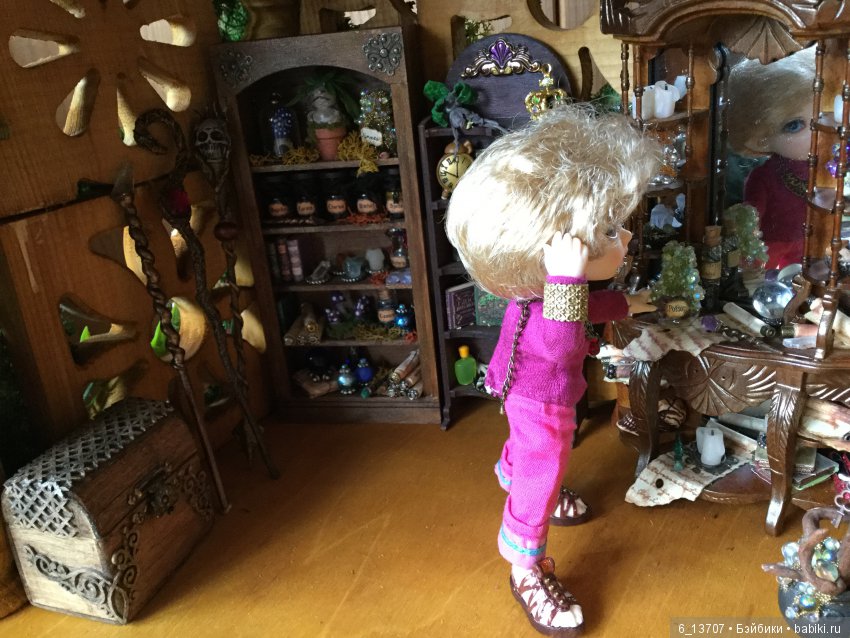 Джуди находит дом, спрятанный магией, и подвергается тёмным заклятиям | Бэйбики Джуди находит дом, спрятанный магией, и подвергается тёмным заклятиям