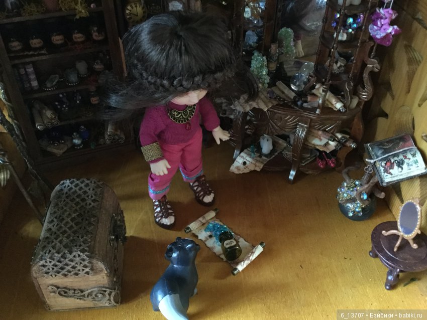 Джуди находит дом, спрятанный магией, и подвергается тёмным заклятиям | Бэйбики Джуди находит дом, спрятанный магией, и подвергается тёмным заклятиям