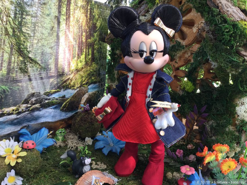 Джуди идёт в академию магии, но попадает в магический портал и оказывается у волшебного дома. Pukifee, Fairyland