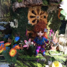 Джуди идёт в академию магии, но попадает в магический портал и оказывается у волшебного дома. Pukifee, Fairyland.