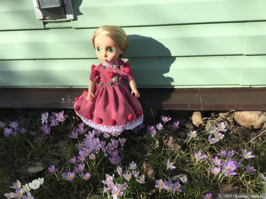 Только-только появились первые цветы, а реалпуки тут как тут. Realpuki, Fairyland