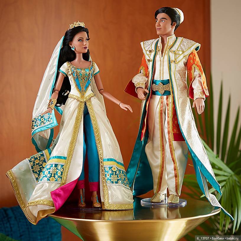 Лимитированные куклы «живого действия» Диснея, Disneystore