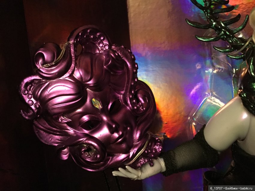 Новая лимитированная Урсула. Обзор в деталях. Disney limited edition dolls | Бэйбики Новая лимитированная Урсула. Обзор в деталях. Disney limited edition dolls (фото 7)