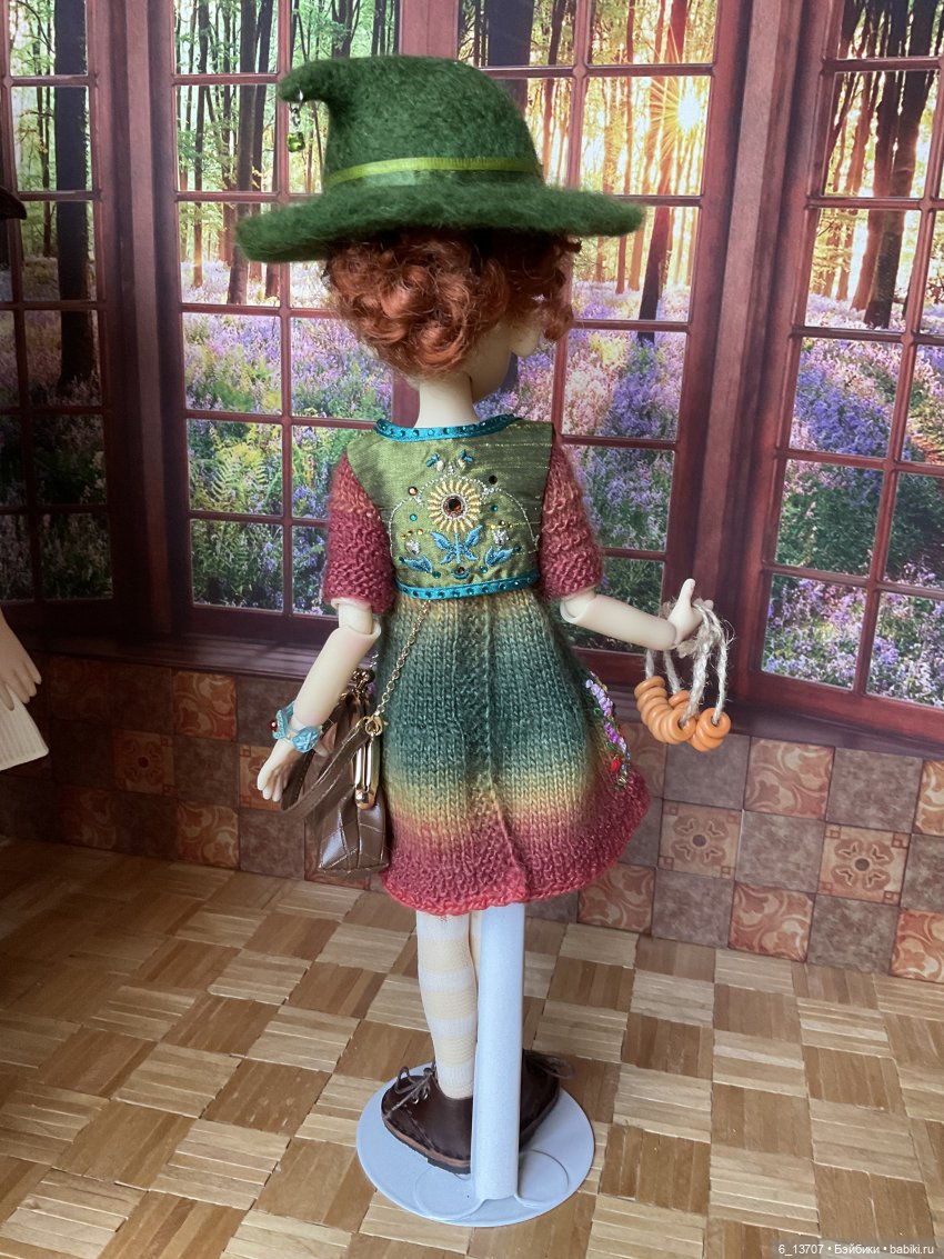 Мисси Kaye Wiggs 35 см. В поисках обуви (фото 5)