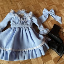 Элементы аутфита Мэри Руби Ред. Руби Ред