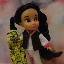 Мини дисней аниматорс Жасмин  - покатушки на скейте