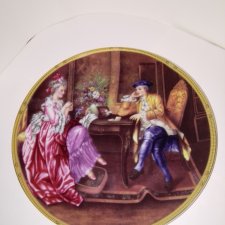 Настенная тарелка. Кавалер с дамой.