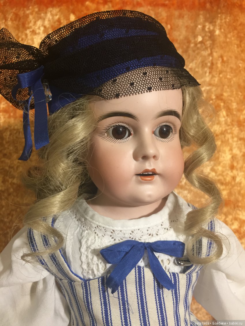 Туалет прекрасной дамы — Антикварные куклы Kestner (Кестнер) JDK: Хильда (фото 4)