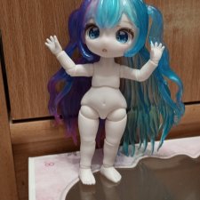 Maytree с париками и глазками