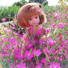 Хорошо летом в деревне, хотя с куклой - везде хорошо!