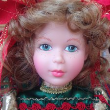 Виниловая коллекционная кукла Pittsburgh Originals