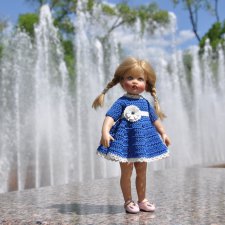 Райли вышла в лето