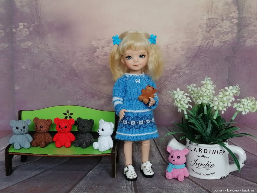 Кому достанется платье? Малышки 20 см (фото 2)