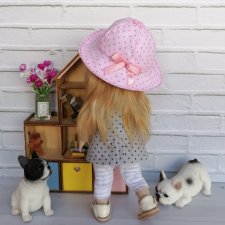 Аленка и ее верные друзья.