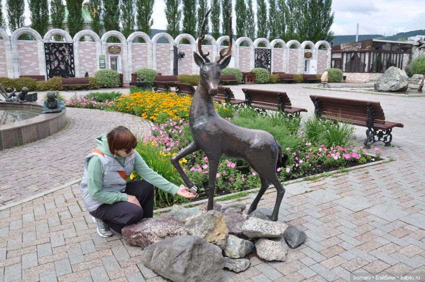 Бусинка и Лялечка в горном парке имени П. П. Бажова (фото 8)