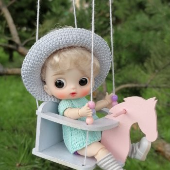 Бусинка на прогулке