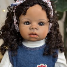 Смуглая красавица от Monika Levenig