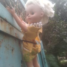 Сегодня мы с куклой shadiva Каролиной фотографировались в саду и в огороде. Приятного просмотра