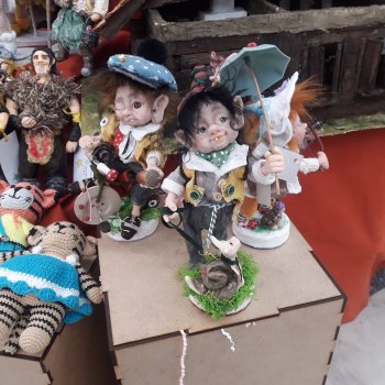 Выставка в Самаре " Всю жизнь играем в куклы"