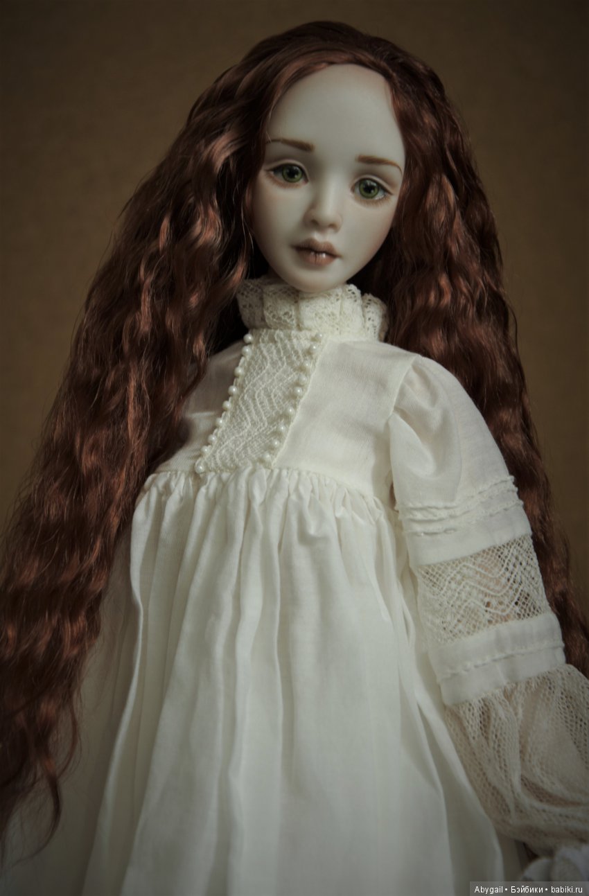 Фарфоровая шарнирная кукла Елены Ионовой