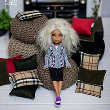 Пуфы-кактусы. Кукольная мебель своими руками