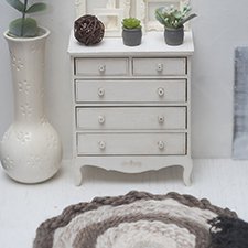 Белая спальня