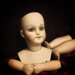 Реплика с антикварной куклы Карл Хартман